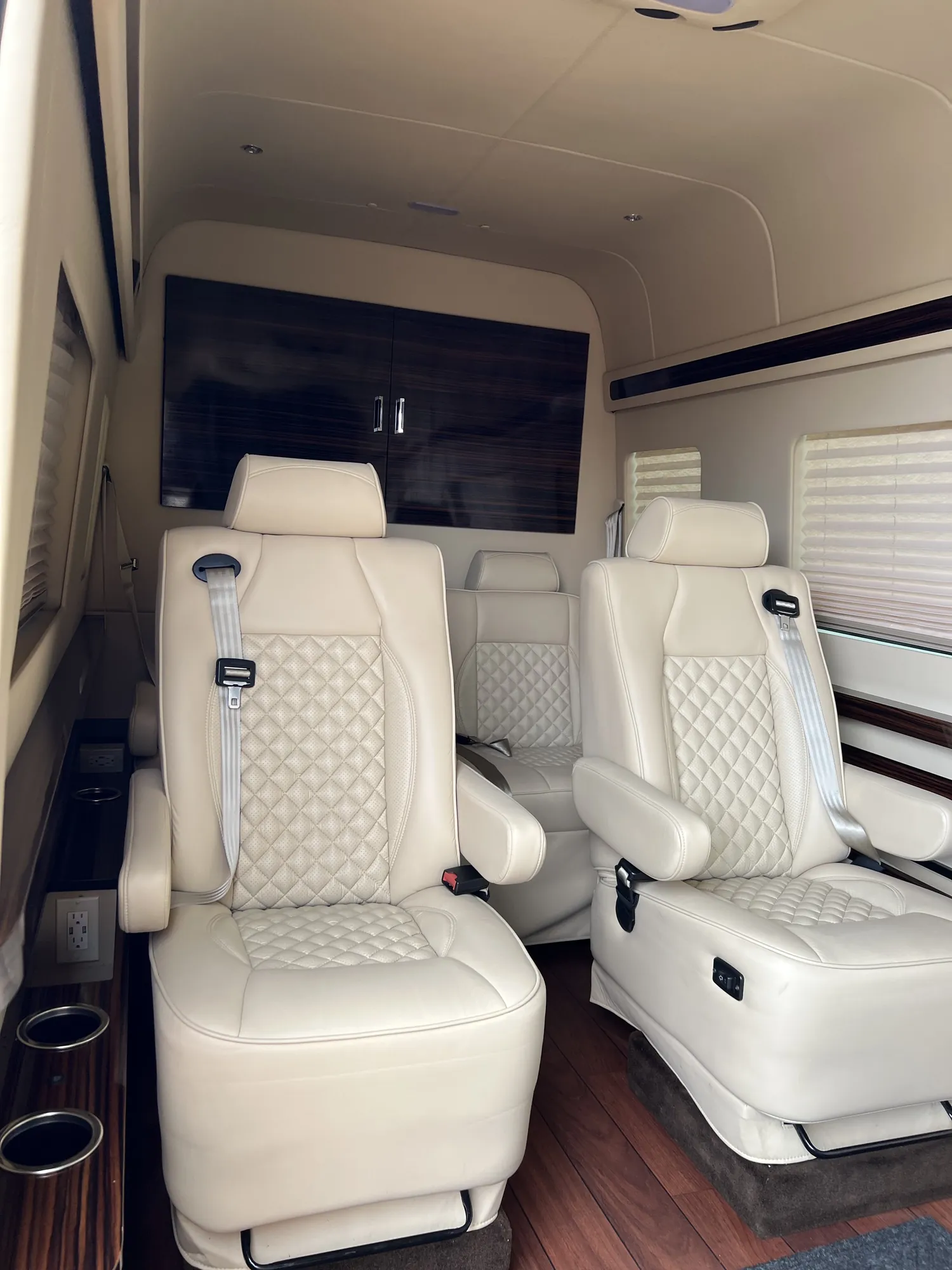Jet Sprinter passenger seating and interior trim, Corporate Shuttle Service — interior view 2