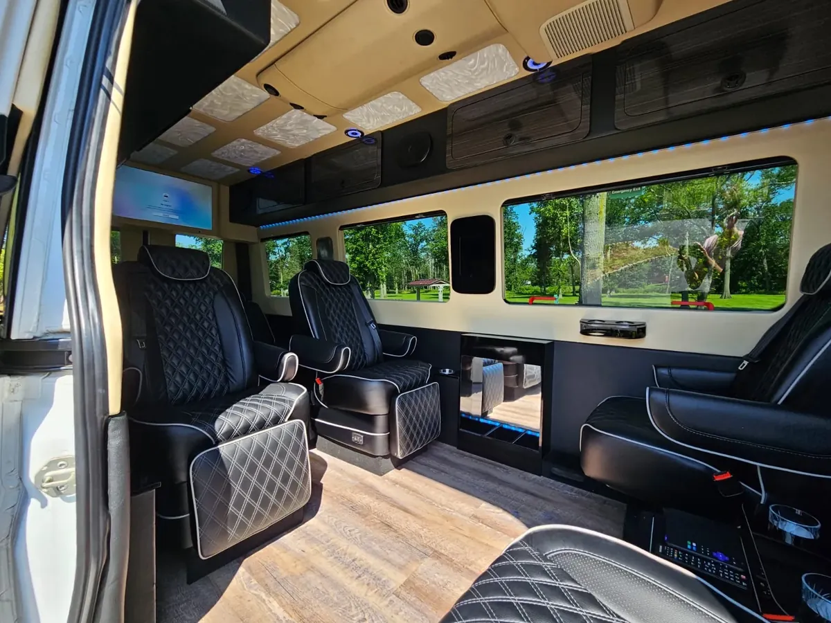 Jet Sprinter passenger seating and interior trim, Newark — interior view 3